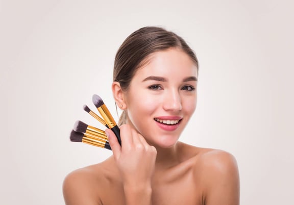 9 Essential Makeup Brushes for your Beauty Kit